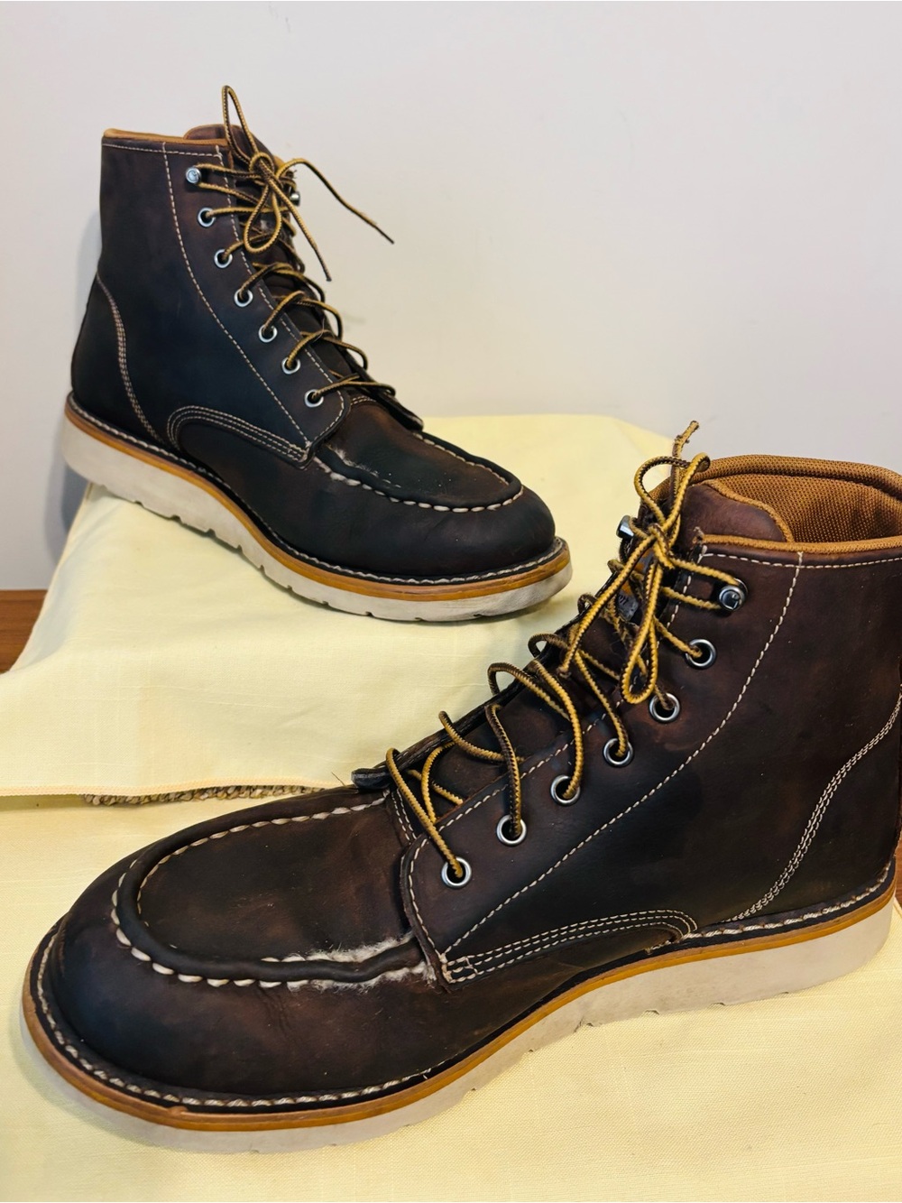 Carhartt CMW6095 Wedge Soft Toe Work Boots 6” Waterprooof Mens Size 13 Leather